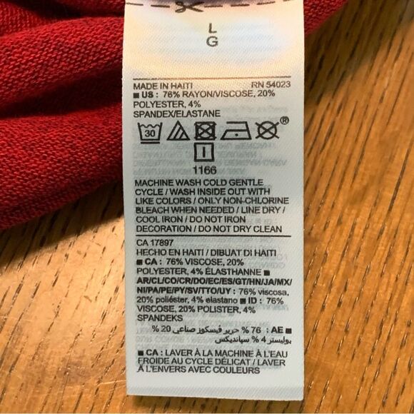 OLD NAVY SWEATER WOMEN’S LARGE RED SCOOP NECK KNIT POLYESTER SPANDEX. - Picture 9 of 11
